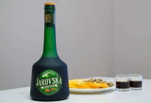 Яровська