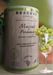 вино Reserve Coupage 3 л