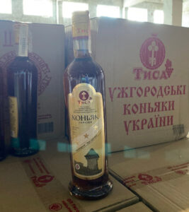 Коньяк Тиса три зірки